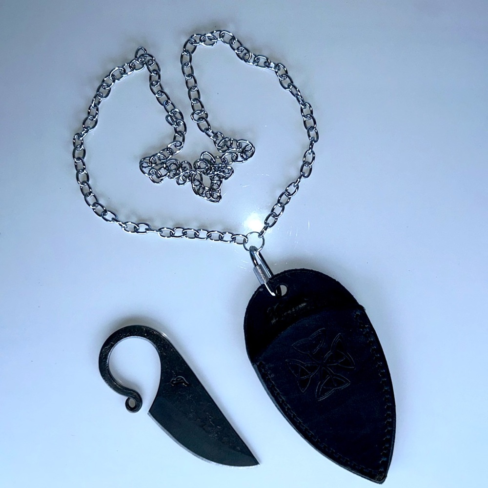 Hand Forged Celtic Cross Knife Black Leather Holder Stainless Steel Necklace - Picture 8 of 10